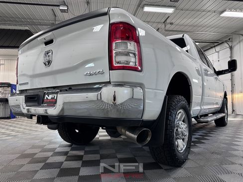Used 2021 RAM 2500 Big Horn AWD/4WD image 19