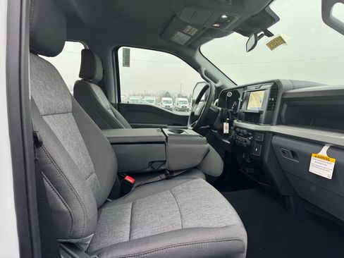 New 2026 Ford F250 4x4 Crew Cab Super Duty image 9