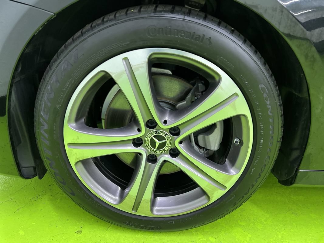 Used 2019 Mercedes-Benz E 300 w/ Premium 1 Package image 13