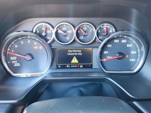 Used 2023 Chevrolet Tahoe LS image 4