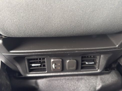 Used 2021 Chevrolet Silverado 1500 RST w/ Z71 Off-Road Package image 33