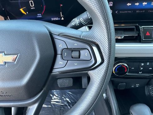 Used 2025 Chevrolet TrailBlazer LT image 26