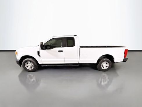 Used 2021 Ford F350 XL w/ Power Equipment Group RWD image 4