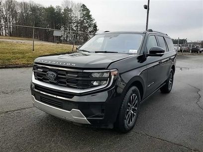 Used 2025 Ford Expedition Platinum