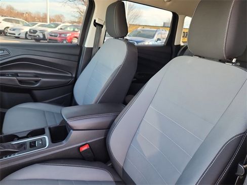 Used 2018 Ford Escape S image 12