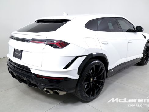 Used 2023 Lamborghini Urus S image 8