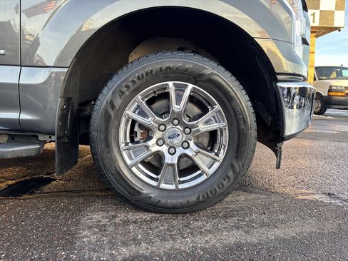 Used 2017 Ford F150 XLT w/ Equipment Group 302A Luxury image 13