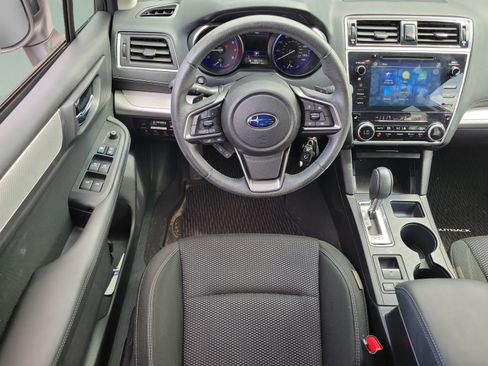 Used 2019 Subaru Outback 2.5i Premium w/ Protection Package #1 AWD/4WD image 8