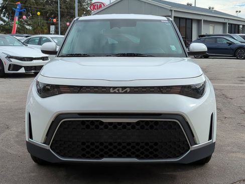 Certified 2024 Kia Soul LX w/ Option Group 015 image 9