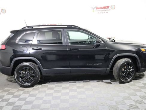 Used 2023 Jeep Cherokee Altitude Lux image 5