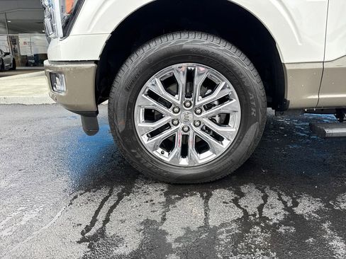 Used 2025 Ford F150 King Ranch w/ FX4 Off-Road Package image 32