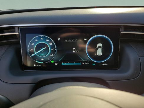 Used 2022 Hyundai Tucson Limited AWD/4WD image 26