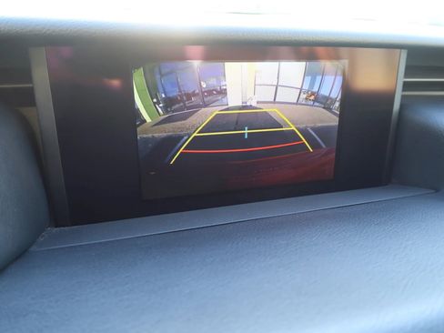 Used 2019 Lexus IS 300 image 33