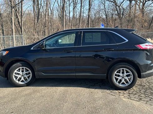 Certified 2023 Ford Edge SEL w/ Convenience Package image 5