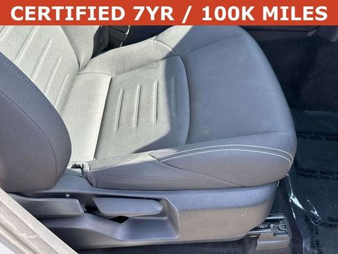 Used 2024 Toyota Tacoma TRD Off-Road AWD/4WD image 10
