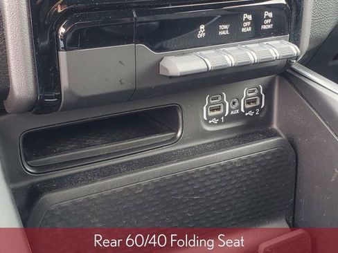 Used 2023 RAM 1500 Big Horn image 28