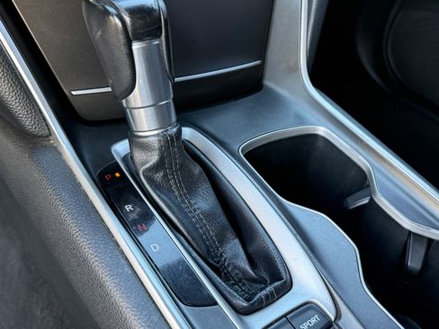 Used 2019 Honda Accord Sport image 24