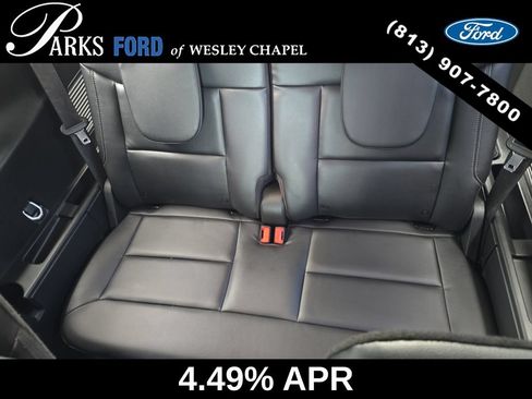Used 2023 Ford Explorer Limited w/ Limited Technology Package RWD image 17