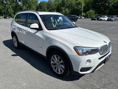 Used 2017 BMW X3 xDrive28i AWD/4WD image 7
