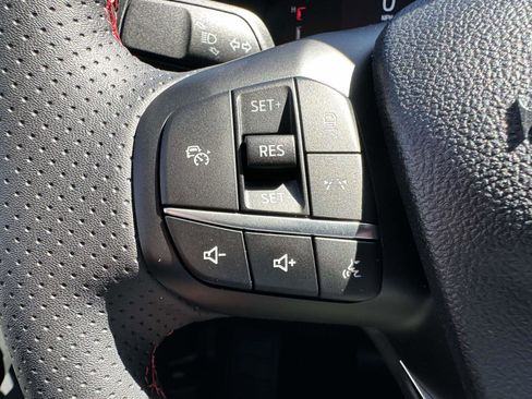 Used 2025 Ford Escape ST-Line w/ Tech Pack #1 image 19