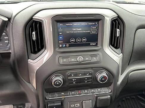 Used 2022 Chevrolet Silverado 2500 W/T w/ WT Fleet Convenience Package RWD image 13