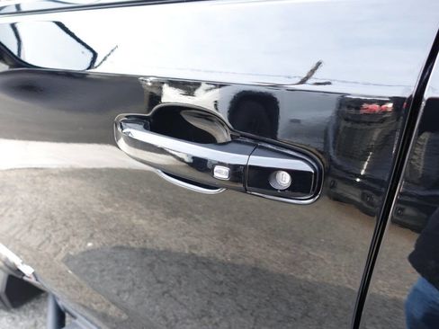 Used 2024 GMC Sierra 1500 AT4 w/ AT4 Premium Package image 11