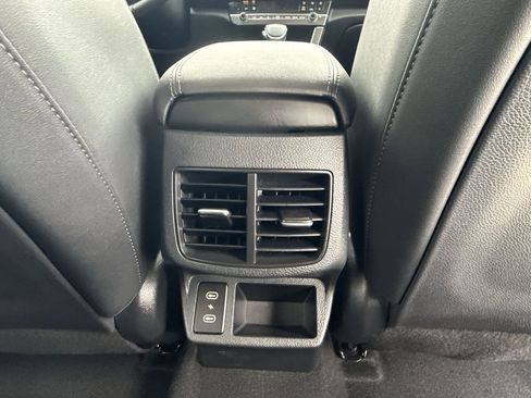 Used 2024 Kia Seltos S AWD/4WD image 18