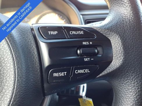 Used 2019 Kia Rio S image 27