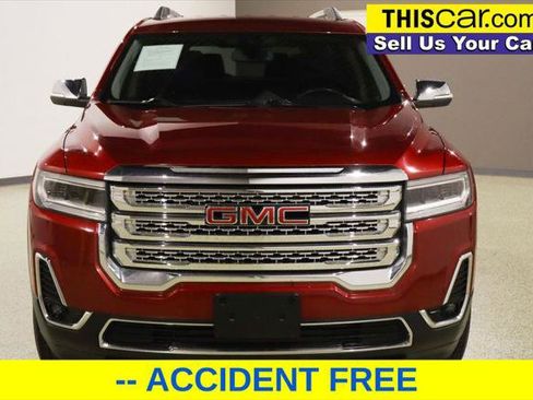 Used 2023 GMC Acadia SLT image 2