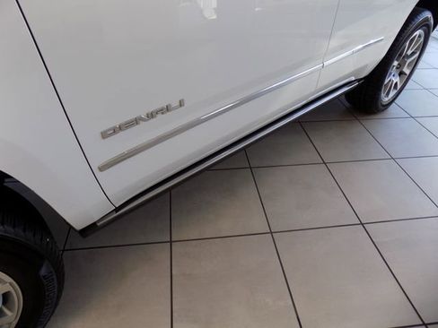 Used 2019 GMC Yukon Denali AWD/4WD image 34