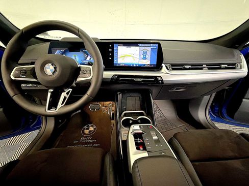 Used 2025 BMW X1 xDrive28i w/ Technology Package AWD/4WD image 15