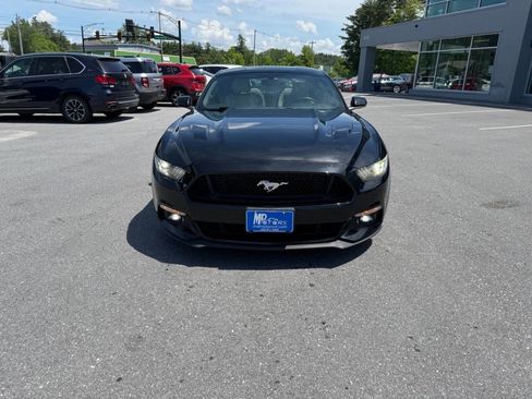 Used 2015 Ford Mustang GT Premium RWD image 3