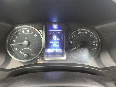 Used 2023 Toyota Tacoma TRD Off-Road AWD/4WD image 28