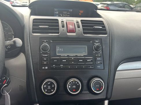 Used 2015 Subaru Forester 2.5i w/ Alloy Wheel Package image 8