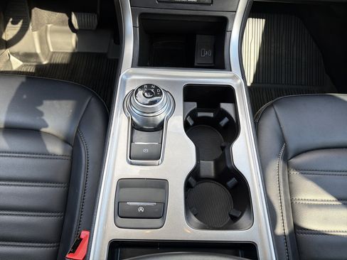 Used 2023 Ford Edge SEL image 22