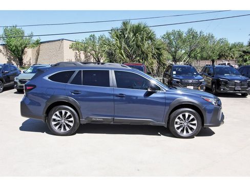 Used 2025 Subaru Outback Limited image 7