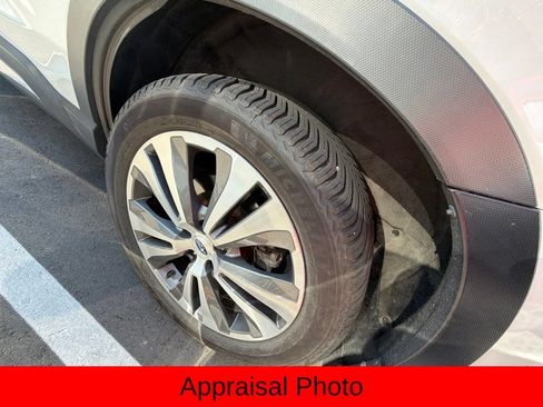 Used 2021 Subaru Ascent Touring w/ Popular Package #2 AWD/4WD image 11