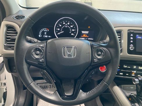 Used 2021 Honda HR-V EX-L image 22
