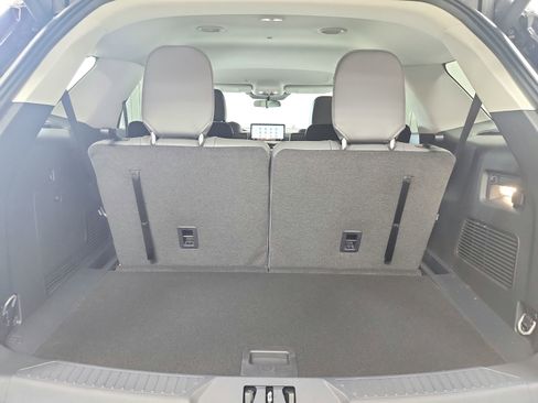 New 2026 Ford Explorer Active RWD image 46