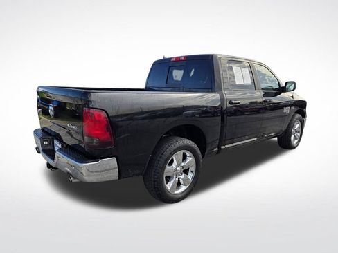 Used 2019 RAM 1500 Big Horn AWD/4WD image 3