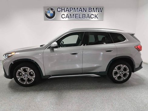 Used 2024 BMW X1 xDrive28i w/ Convenience Package AWD/4WD image 3