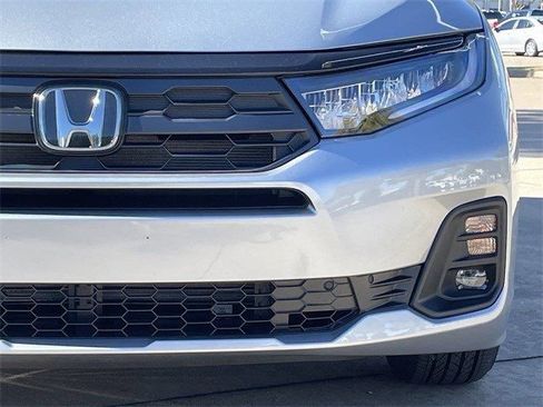 New 2026 Honda Odyssey EX-L image 7