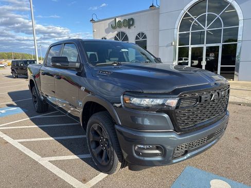 New 2026 RAM 1500 Big Horn AWD/4WD image 2