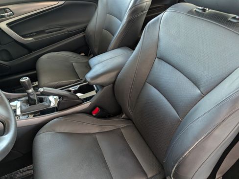 Used 2016 Honda Accord EX-L image 8