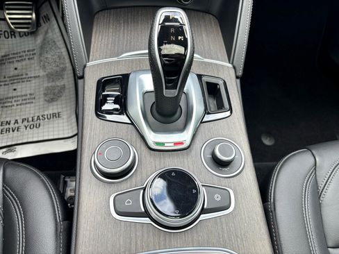 Used 2022 Alfa Romeo Stelvio Ti w/ Active Assist Plus Package image 23