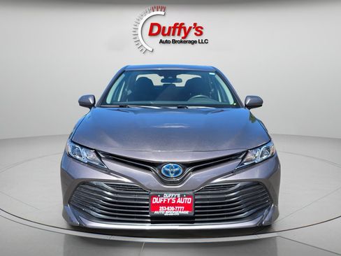 Used 2020 Toyota Camry LE FWD image 14