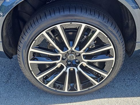 New 2026 Volvo XC90 B6 Plus w/ Protection Package Premier AWD/4WD image 19