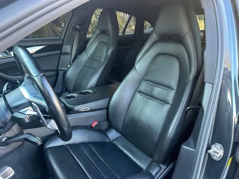 Used 2019 Porsche Panamera 4 w/ Premium Package Plus AWD/4WD image 15