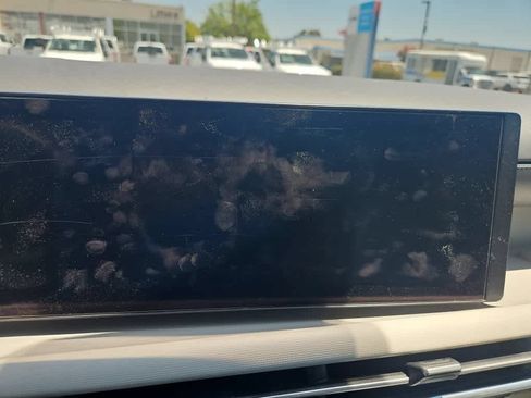 Used 2025 Hyundai Tucson SEL FWD image 16