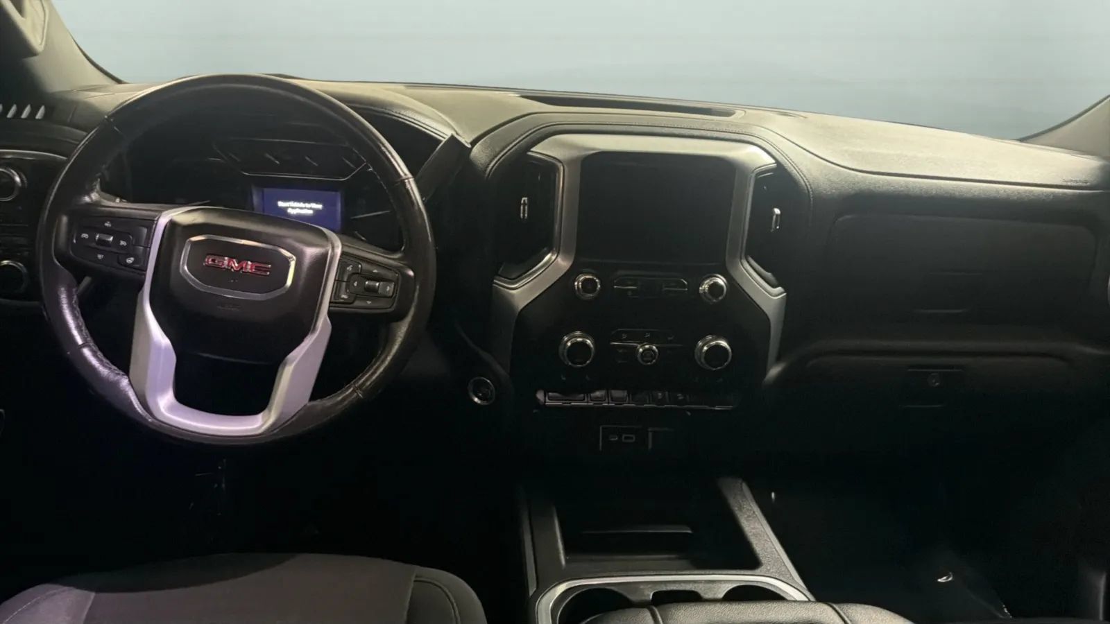 Used 2021 GMC Sierra 1500 Elevation w/ X31 Off-Road Package AWD/4WD image 10